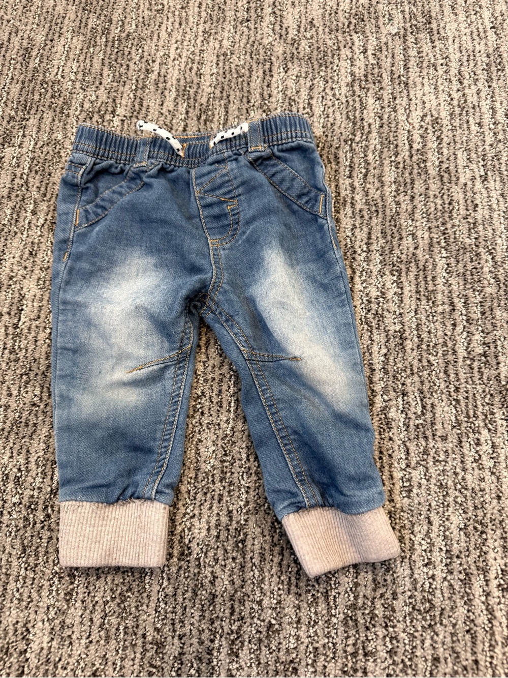 Cat & Jack Baby Jeans Blue Size 6-9M Like New